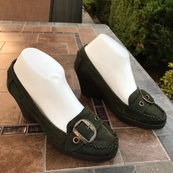 American Eagle Olive Green Wedge Shoes - Picture 2 of 8